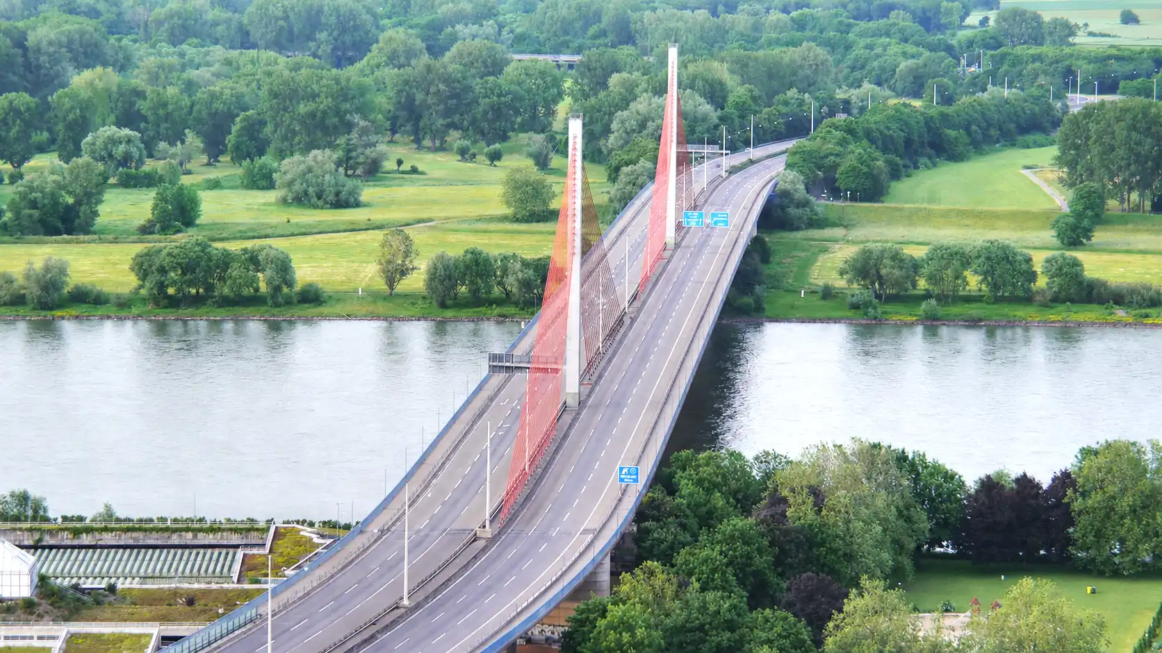 Vollsperrung der Bonner Nordbrücke